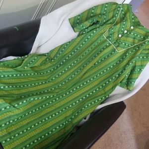 3/$20 Vintage Grean print tunic dress
